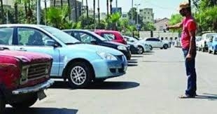 سكرتير عام مساعد الجيزة: حملات لضبط مواقف السيارات.. وسحب ترخيص «السايس» المخالف