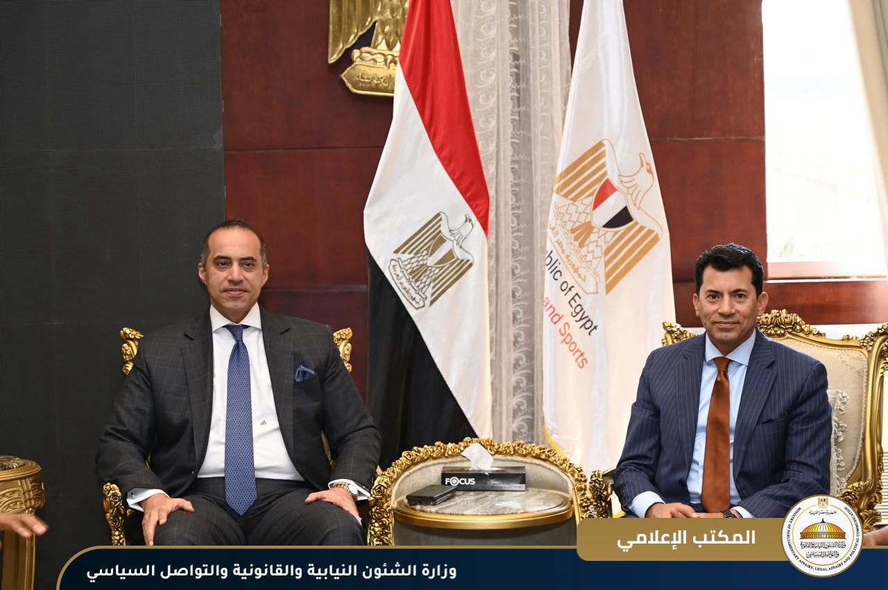 وزيرا الشؤون النيابية والقانونية والشباب والرياضة يشاركان في احتفالية '100 عام مرشدات في حب الوطن'
