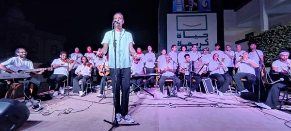 ورش للأطفال وعروض فنية في المسرح المتنقل للثقافة بأبو المطامير