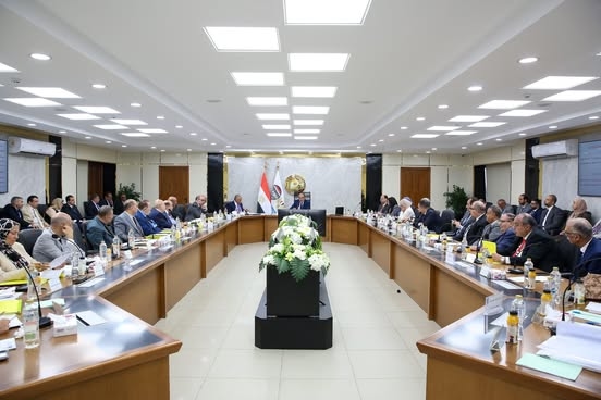 توسعات فندفية جديدة والارتقاء بالخدمات السياحية لتعزيز مكانة مصر على خريطة السياحة العالمية