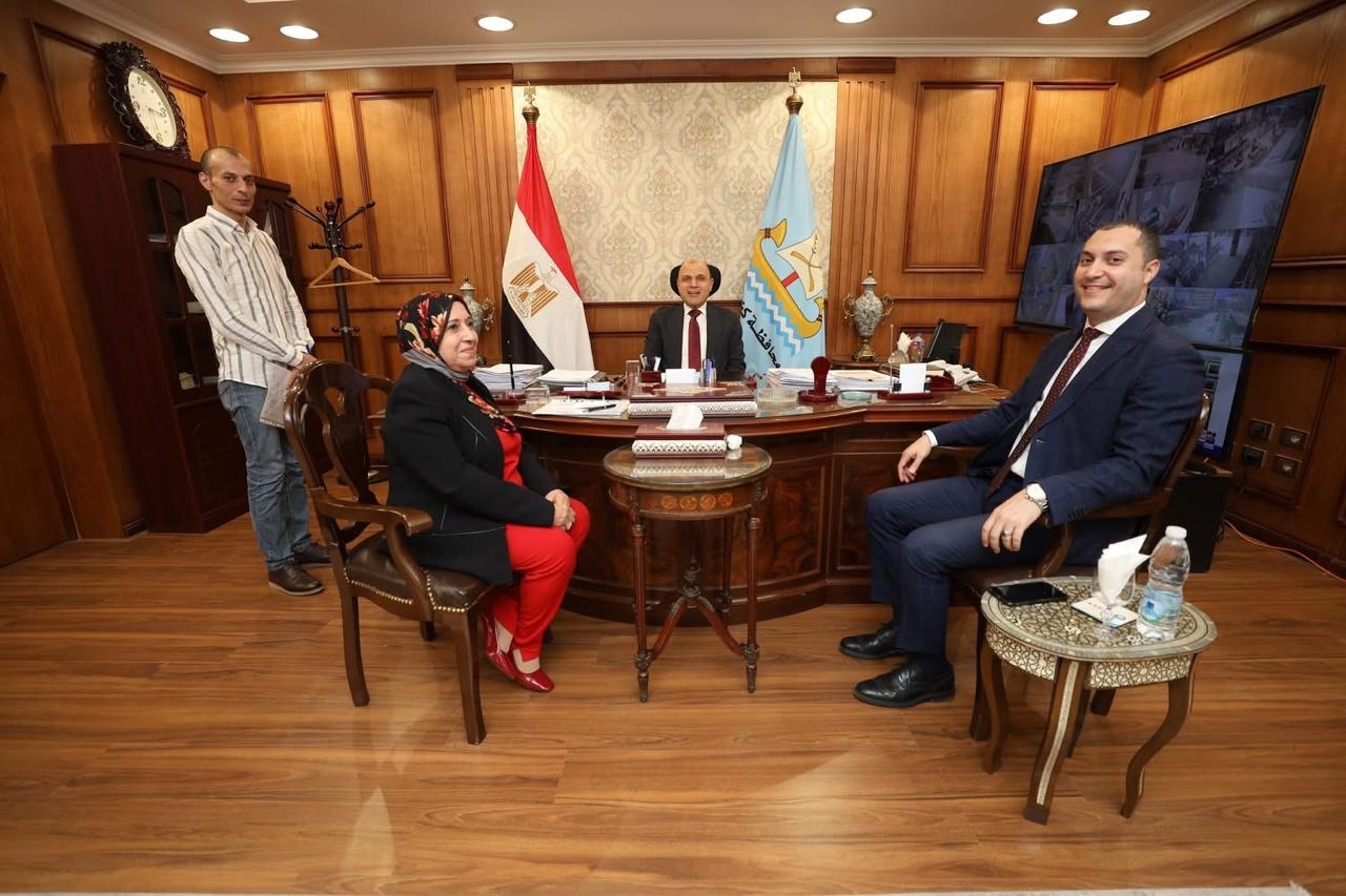 محافظ كفر الشيخ يبحث مع أعضاء مجلسي النواب والشيوخ حل مشكلات المواطنين