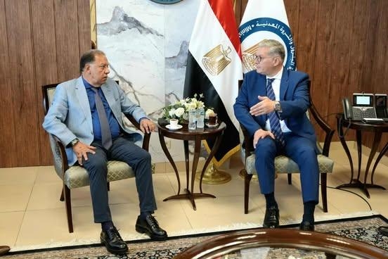وزير البترول يبحث مع «بولي سيرف» تعظيم القيمة المضافة من الفوسفات