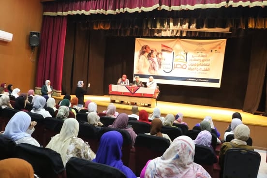 الملتقى الـ21 من مشروع "أهل مصر".. مسيرة دعم وتمكين المرأة بالمحافظات الحدودية