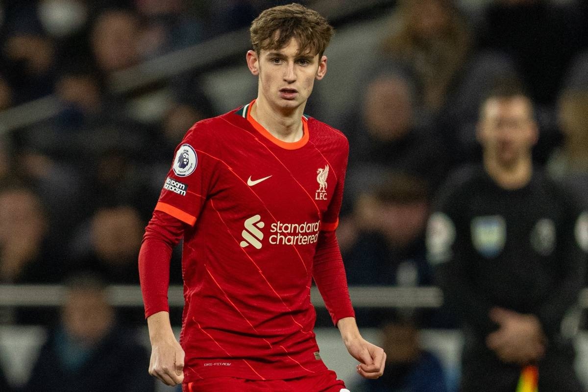 ليون الفرنسي يتعاقد مع مورتون لاعب ليفربول