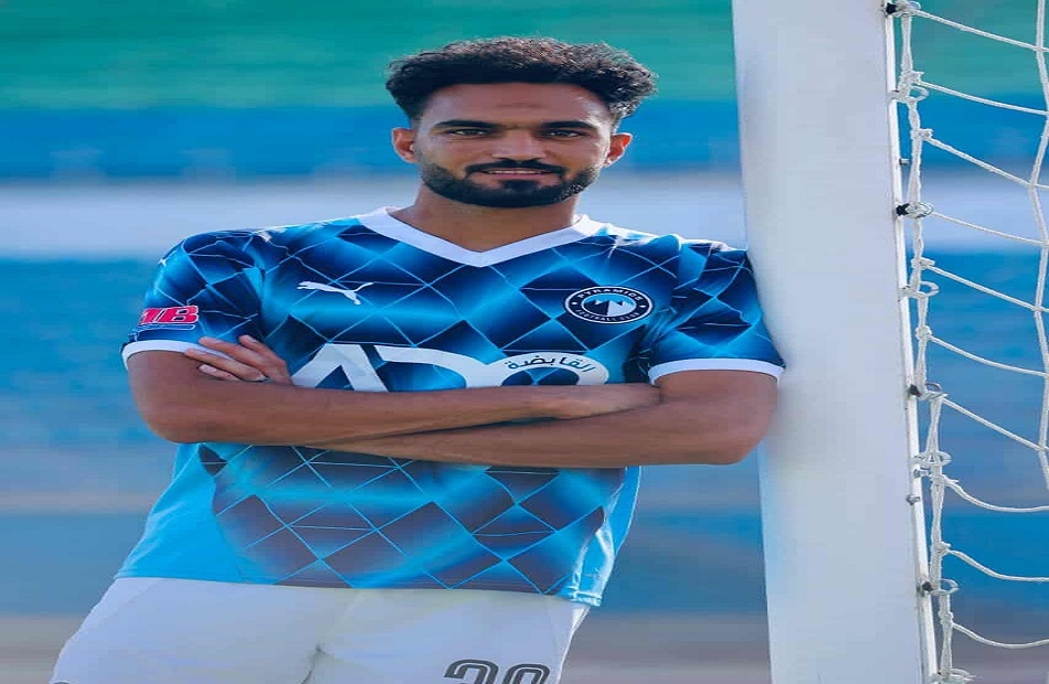 بيراميدز يُعلن ضم مصطفى زيكو