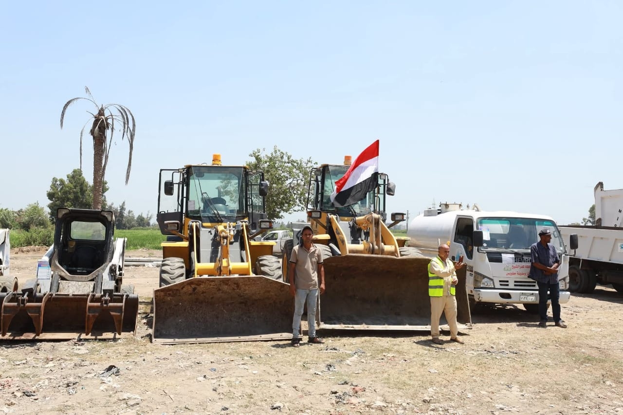 محافظ كفرالشيخ: إعادة تشغيل معدات متهالكة وتوفير 109 ملايين جنيه