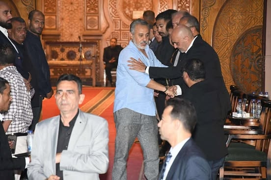 من بينهم رامز جلال وإدوارد .. نجوم الفن يودّعون سيد صادق في عزاء مهيب بمسجد الشرطة