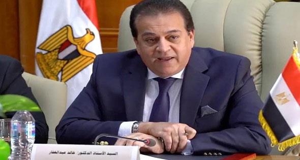 عبد الغفار: إنشاء منصة إلكترونية للسياحة الصحية