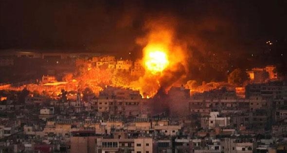 الاحتلال يقصف معابر بين لبنان وسوريا