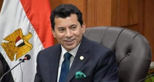 صبحى: النهوض بالخدمات المقدمة للنشء والشباب