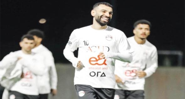 الليلة.. انطلاقة «الفراعنة» تتحدى «زئير الأسود» على إستاد الرعب