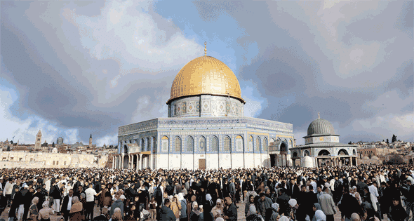 عيد برائحة الدم فى غزة
الوسطاء يضغطون لوقف النار .. وإسرائيل تتحدث عن «انفراجة أو تصعيد»