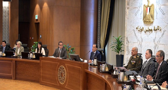1500 جنيه المنحة السنوية للعمالة غير المنتظمة..
تيسير إجراءات ضخ استثمارات أجنبية جديدة