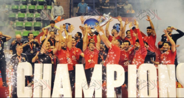 الأهلى يهزم الزمالك ويتوج بلقب كأس الكئوس الإفريقية لليد