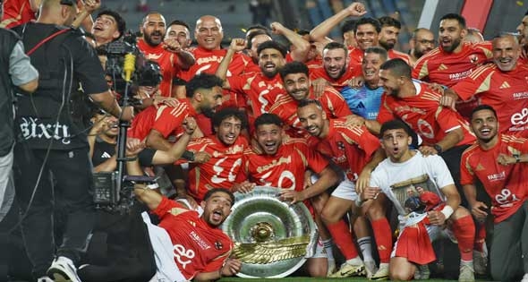 احتفالات الدورى تُشعل الجزيرة قبل رحلة المونديال