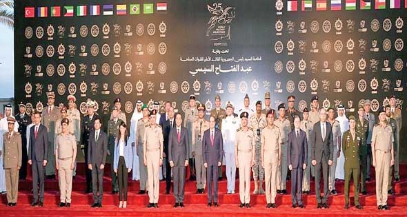 أعلى وشاح للرئيس..
السيسى يشهد افتتاح بطولة العالم العسكرية للفروسية