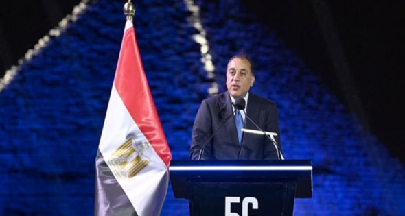 تحفيز الاستثمار وطمأنة المستثمرين.. مدبولى يشهد إطلاق خدمات الجيـل الخامس لشركات المحمول