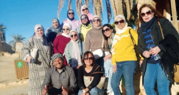 «خلطة شيرين» للتعافى من الوحدة بالماء والخضرة