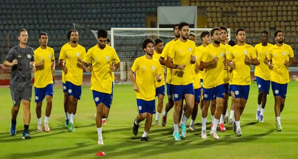 الفريق ربيع يدعم الدراويش ماليا ومعنويا.. إستاد قناة السويس يستضيف مباريات الإسماعيلى