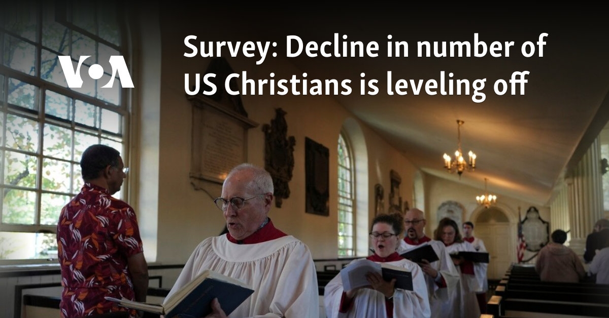Survey: Decline in number of US Christians is leveling off