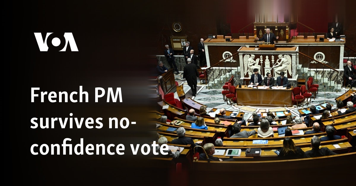 French PM survives no-confidence vote
