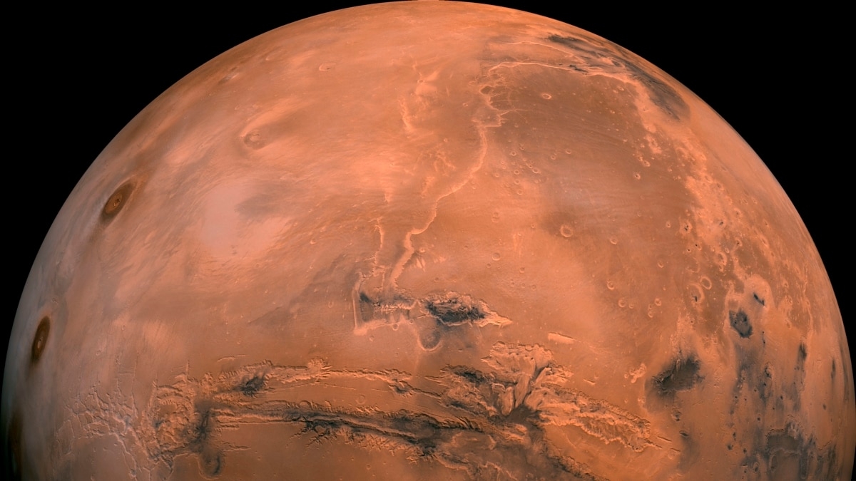 New Discovery Could Explain What Gives Mars its Red Color