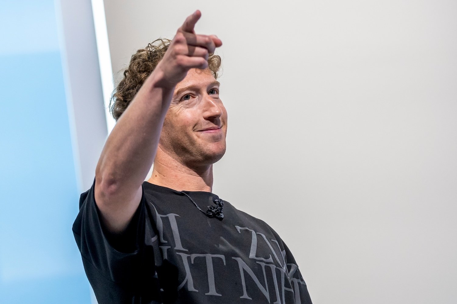 Mark Zuckerberg Wants to Win AI by Copying Everyone Smarter Than Him