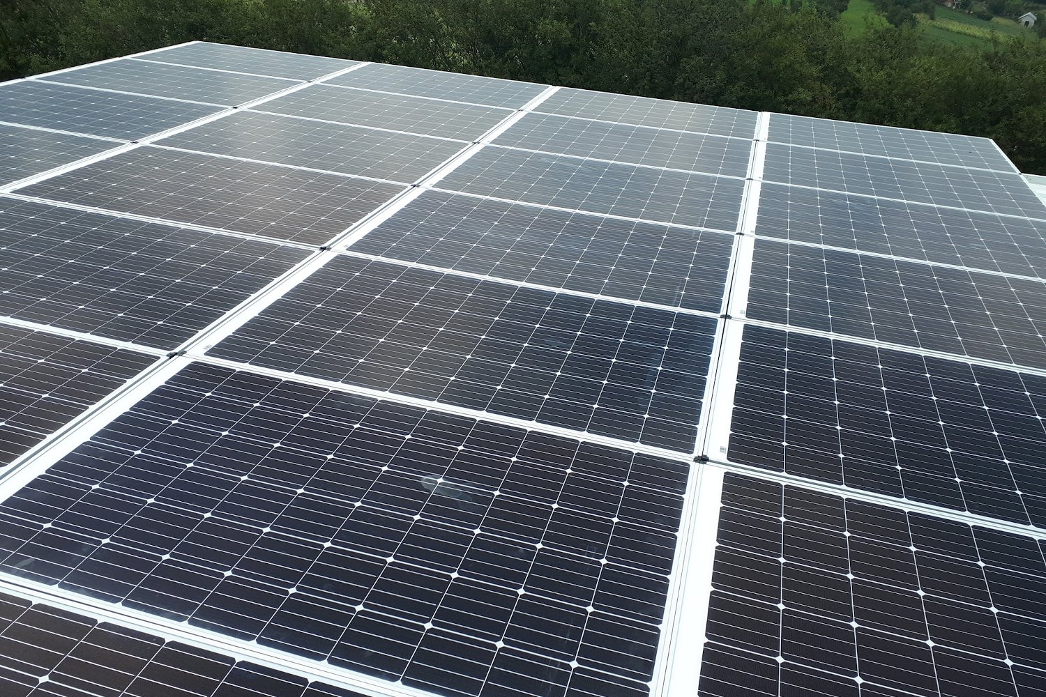 Solar Tax Credits Are on the Chopping Block—Install Soon or Pay the Price
