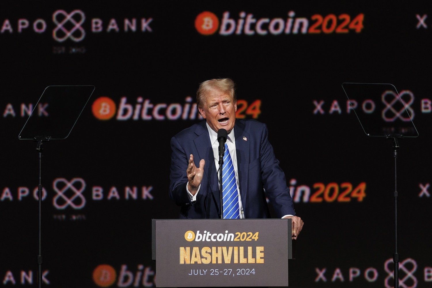 Trump Spent 20 Minutes at Crypto Dinner With People Who Paid $148 Million to Be There