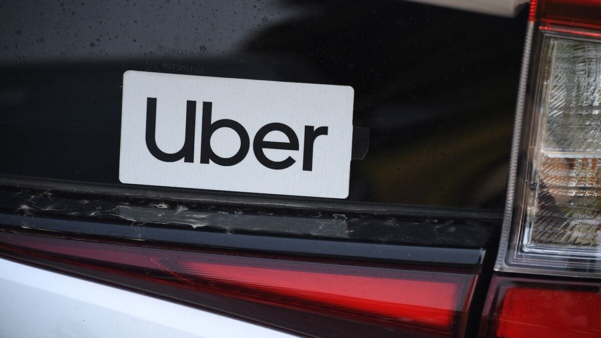 Uber's New Shuttle Is Basically a Bus, but Worse