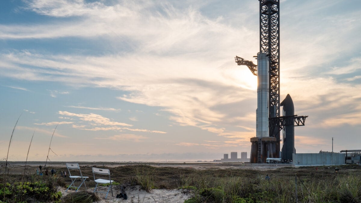 Private Spaceflight Enters the Wild West as Trump Slashes Regulations
