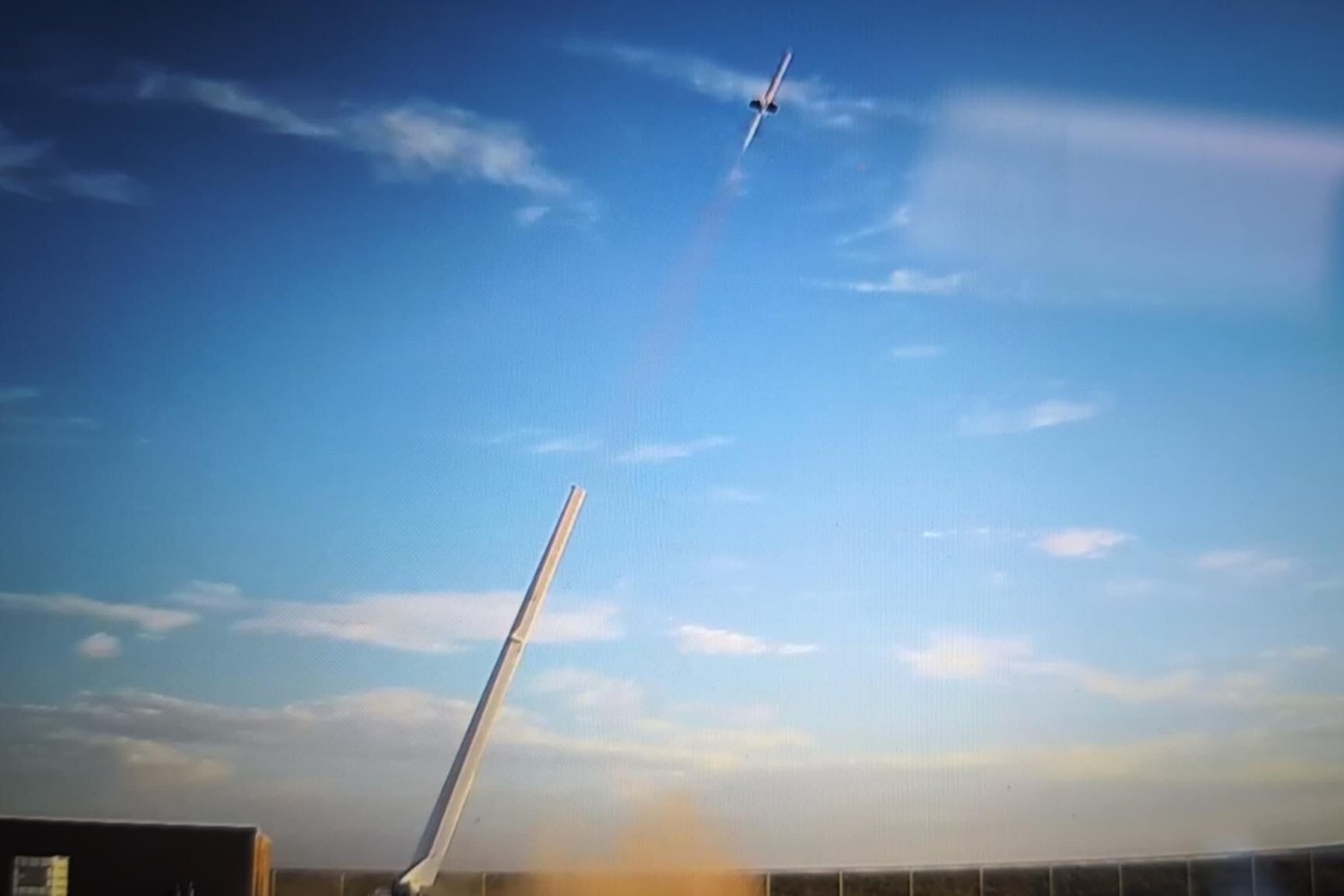Texas Startup's Wild New ‘Exploding' Rocket Aces First Flight Test