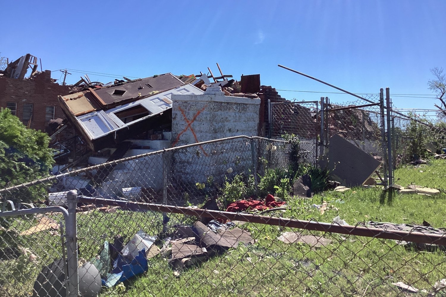 Deadly Kentucky Tornadoes Ignite Fears Over U.S. Weather Warning Systems