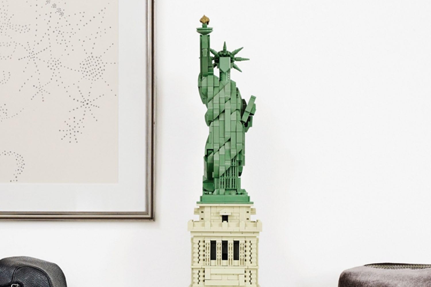 The Statue of Liberty Is for Sale: Amazon Is Selling Its 1685-Pieces LEGO Set at a Record Low Price