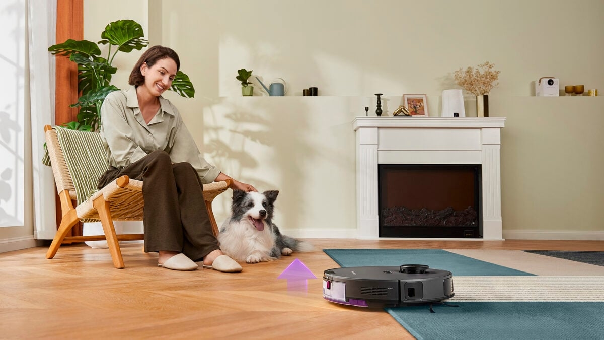 This $400 Robot Vacuum Is Stealing the Spotlight From $1,000+ Competitors on Amazon