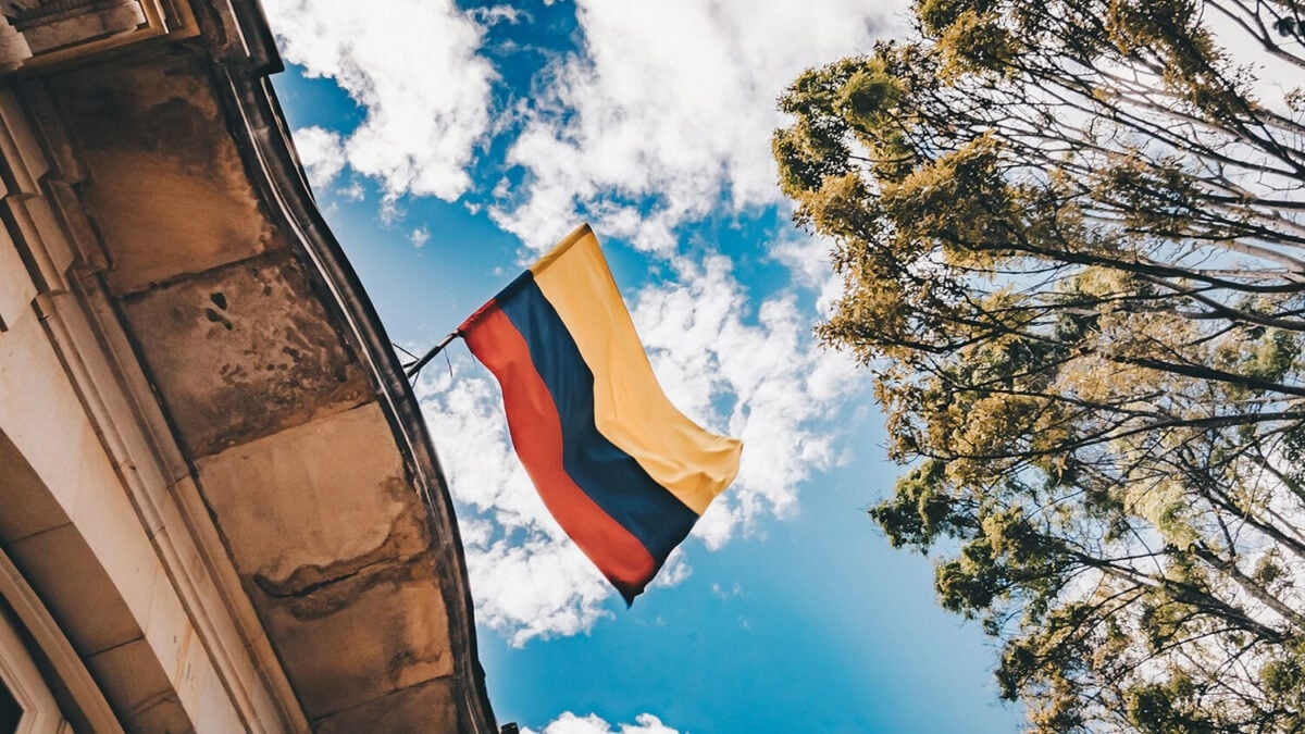 How to Get a Colombian IP Address: Stream, Bank, and Browse Like a Local