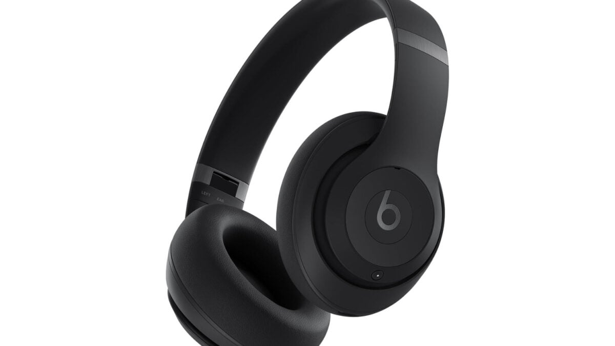 Beats Studio Pro by Apple Headphones Drop by Nearly 50%, Way More Budget-Friendly Than AirPods Max