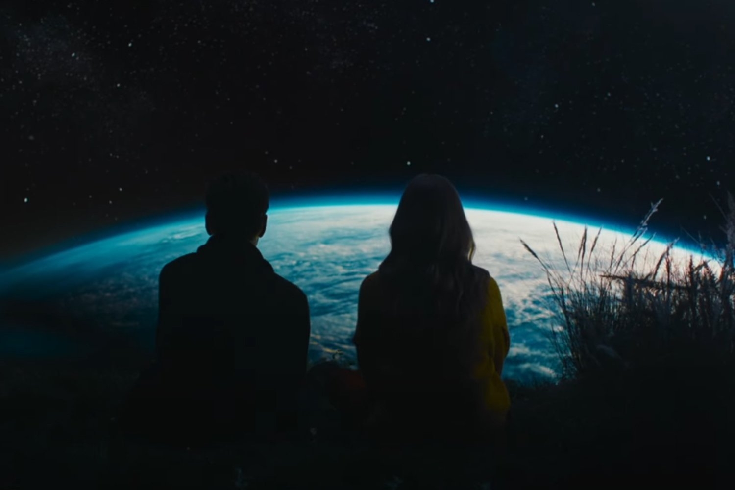 Colin Farrell and Margot Robbie's New Rom-Com Looks Like a Mind-Bending Trip