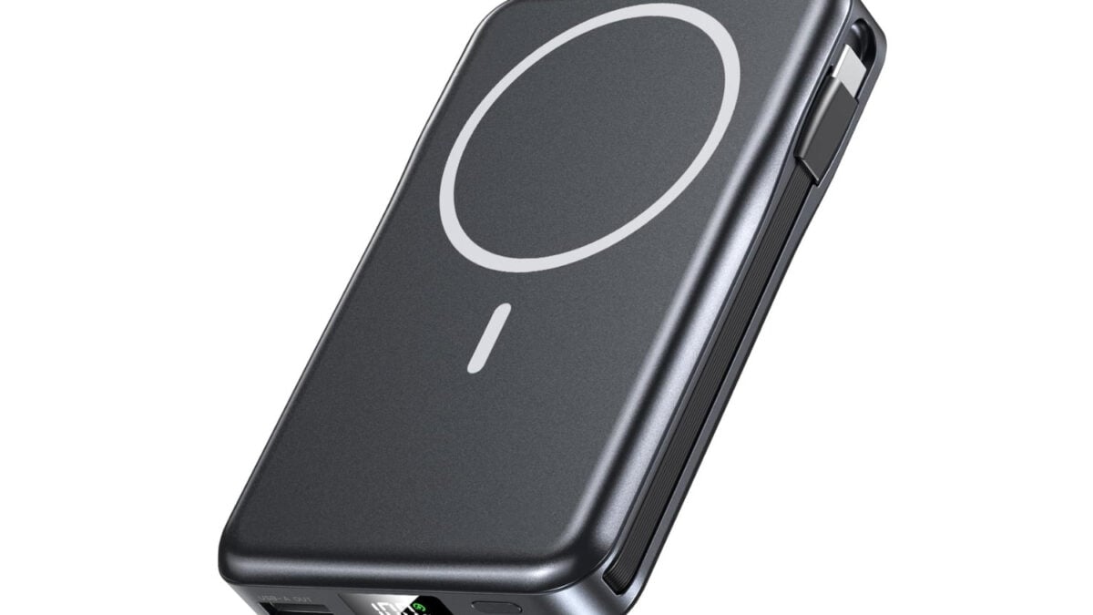Amazon Offers 4.9-Star 10,000mAh Magnetic Power Bank for 88% Off, Practically a Free Portable Charger