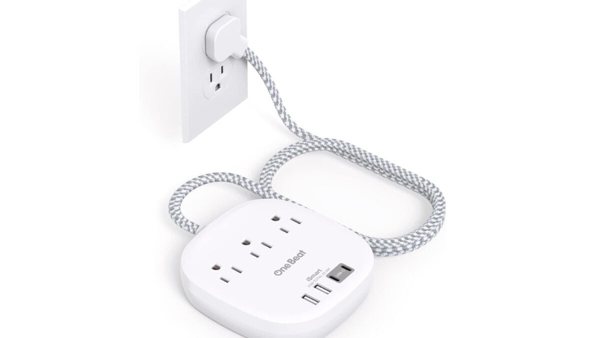 Amazon's Choice 5ft Power Strip Is Just Under $10, a Dorm Room and Travel Essential