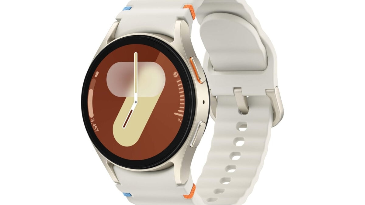 Amazon Shocks with 50% Off the Galaxy Watch 7, While Samsung's Official Site Holds Firm at Full Price