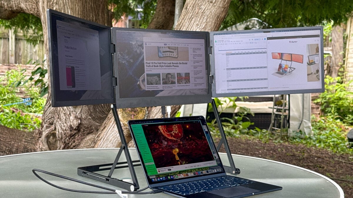 This Monstrosity Gives Your Laptop Three Massive Monitors, but You'll Hate Looking at It