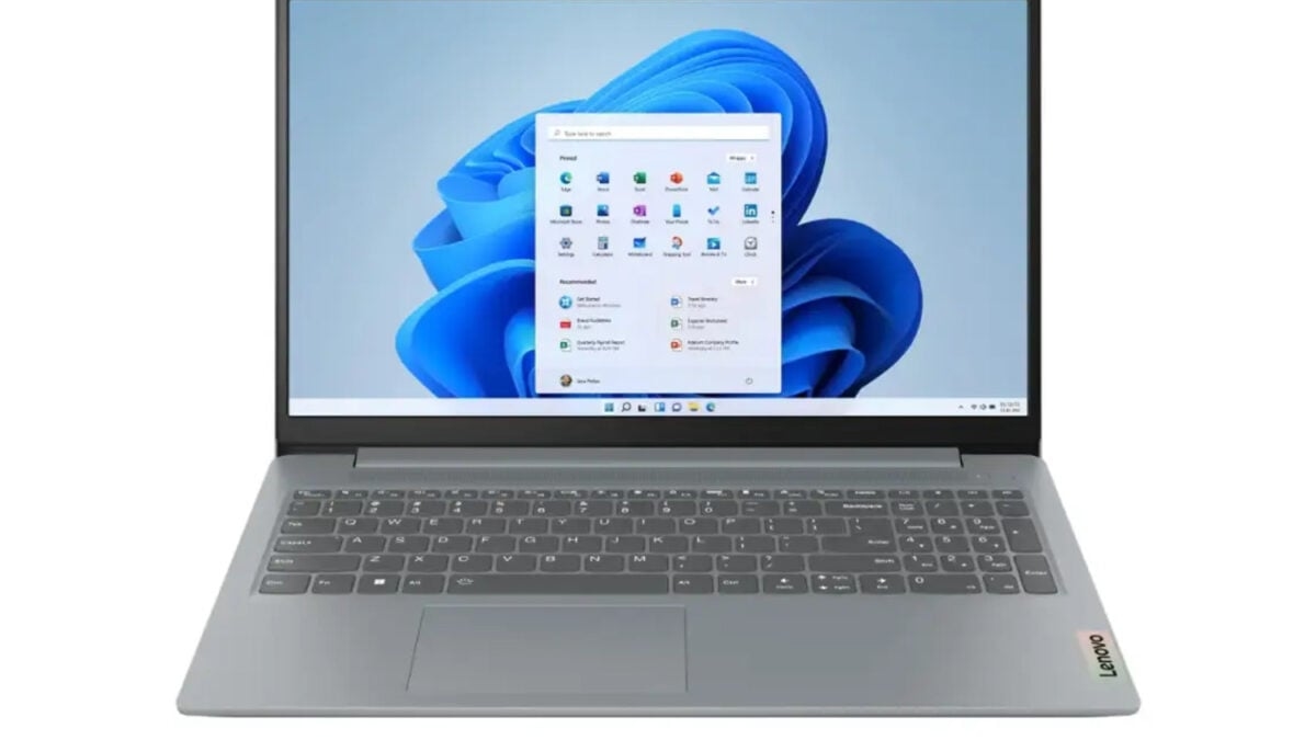The Lenovo 15.6″ Laptop Is Almost Too Cheap to Be Real, Back-to-School Timing Couldn't Be Better