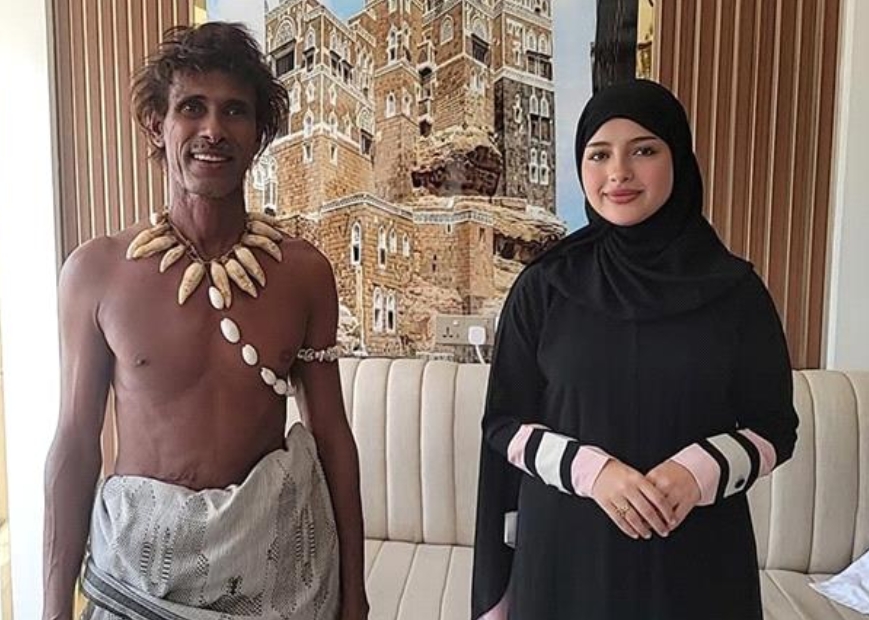 رجل الكهف إلى جانب الفنانة ماريا قحطان في تعز.. صورة تثير تفاعلاً واسعاً