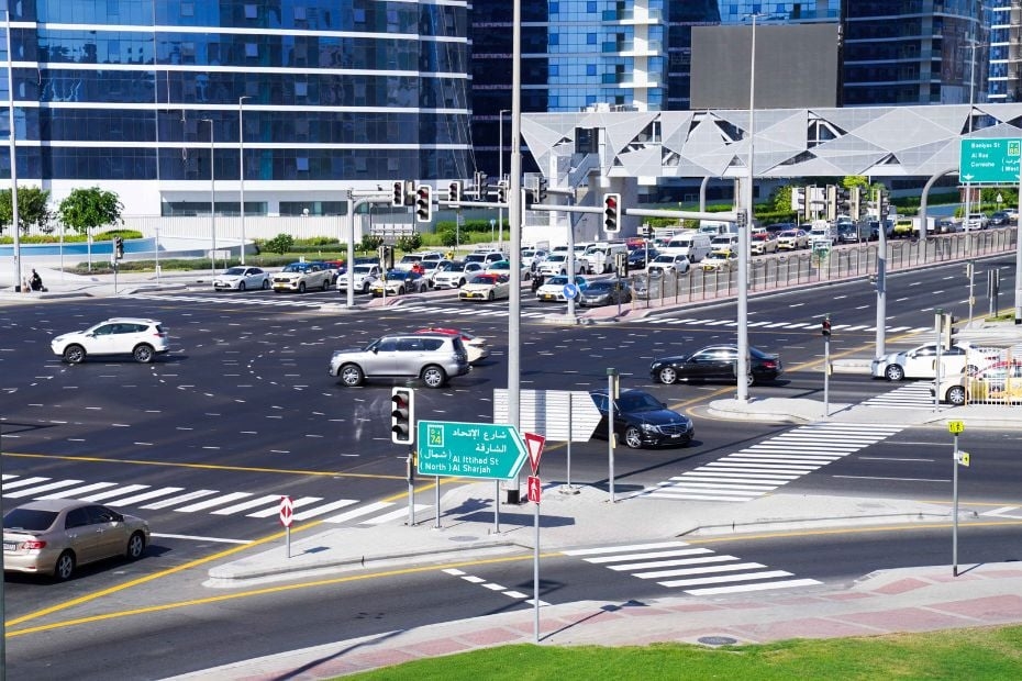 Dubai: New traffic signal control system to reduce congestion by 20%