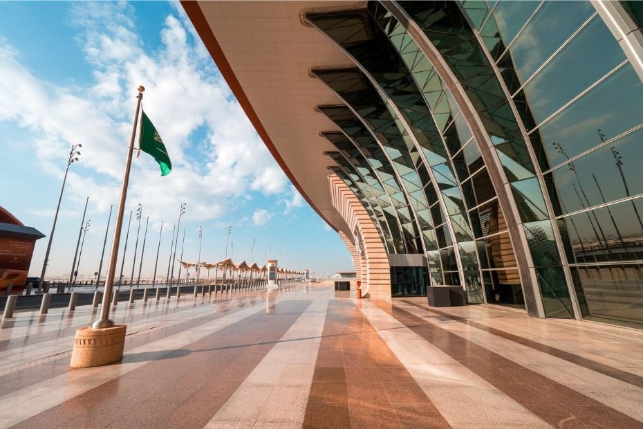 Visa freeze: Saudi Arabia suspends entry for 14 nations