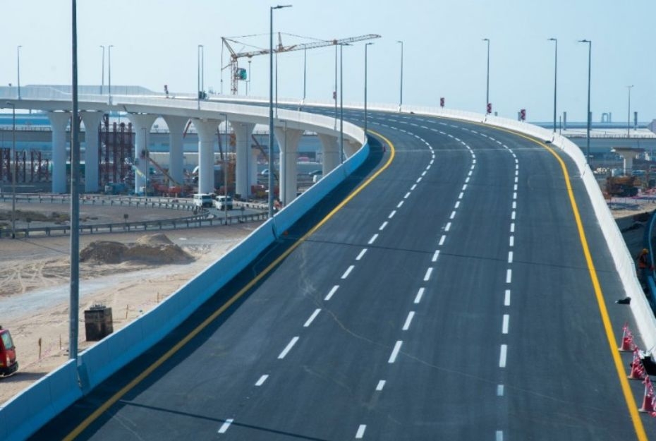 Dubai's RTA adds 200 parking spaces, warns of Emirates Road delays