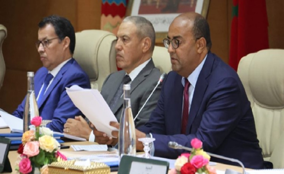 مجلس جهة العيون الساقية الحمراء يصادق على إنجاز مجموعة من المشاريع التنموية