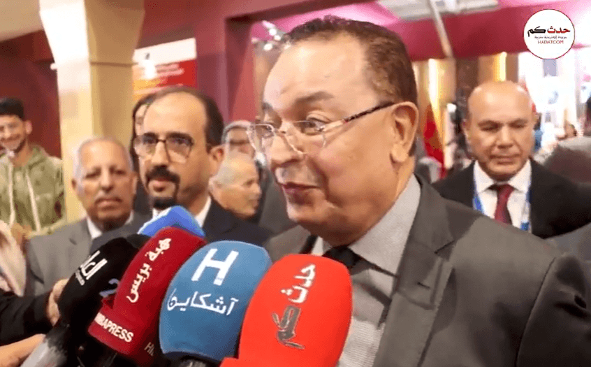 لحسن حداد في رواق مجلس المستشارين .. بالمعرض الدولي للنشر والكتاب في نسخته الثلاثين بالرباط