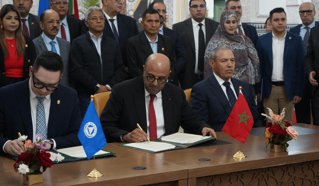 في 'إعلان العيون': برلمان أمريكا الوسطى يدعم مبادرة الحكم الذاتي باعتبارها 'الحل الواقعي' للنزاع الإقليمي حول الصحراء المغربية